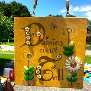 Vintage collectible wooden box purse.